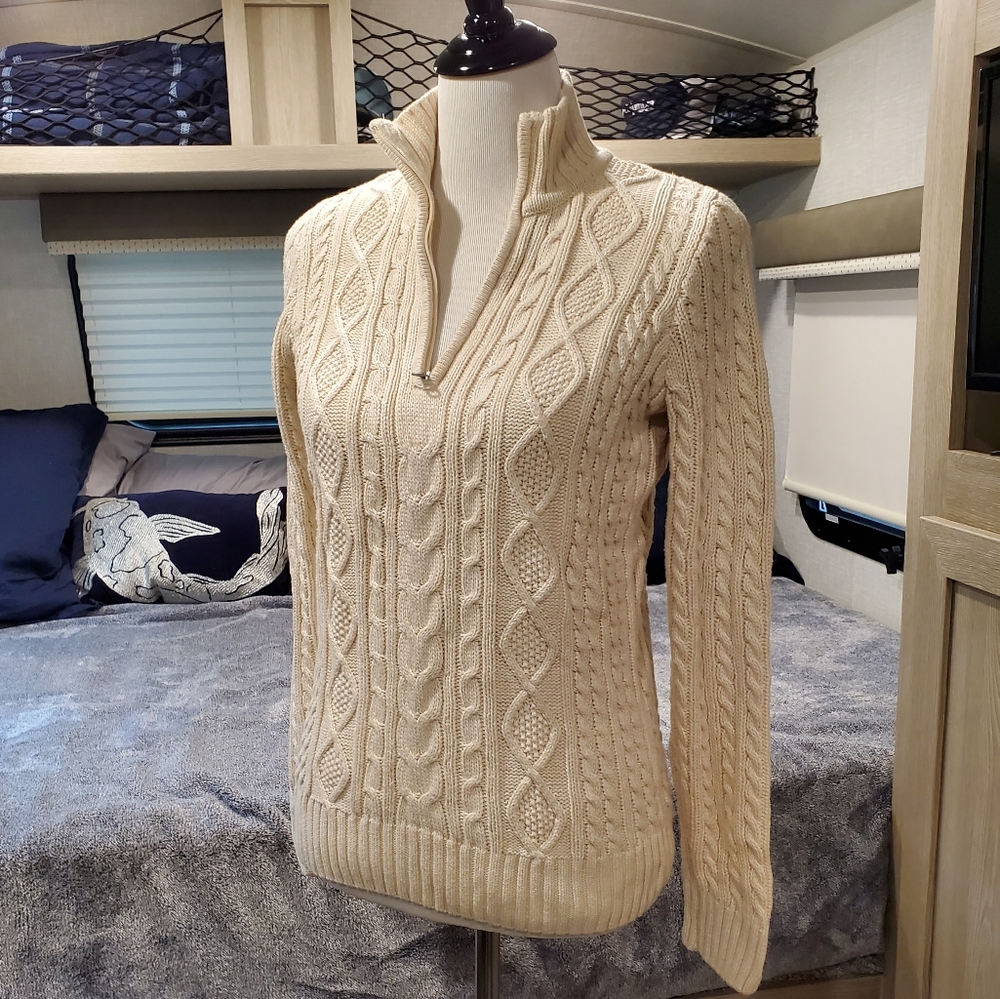 Croft and Barrow Knit Sweater